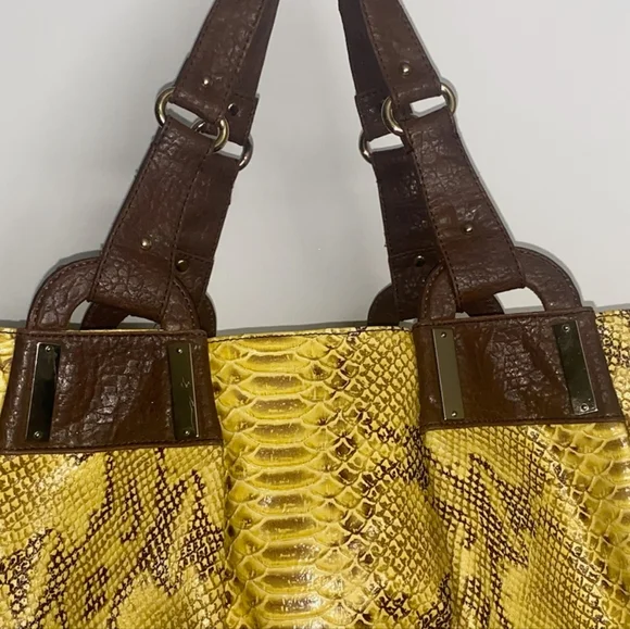 Jessica Simpson brown yellow Faux snake skin blended bag EUC - Picture 10 of 11